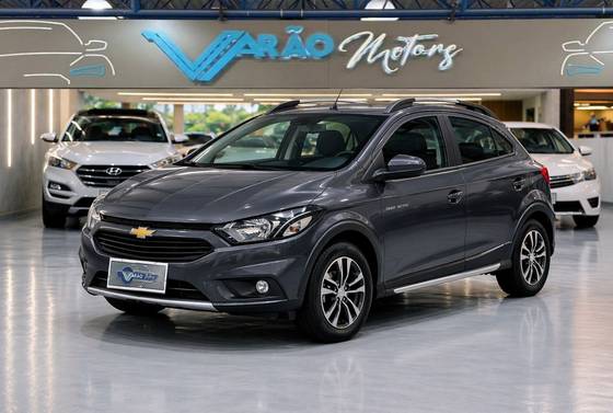 CHEVROLET ONIX 1.4 MPFI ACTIV 8V FLEX 4P AUTOMÁTICO